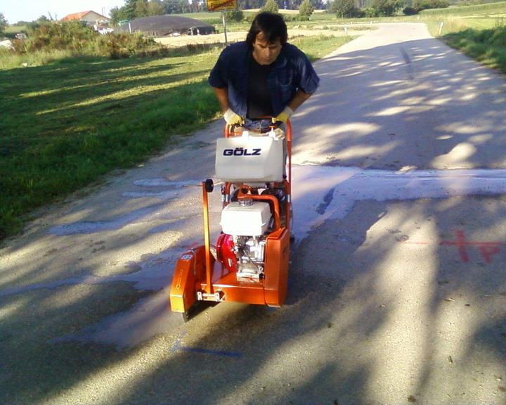 Asphaltschneiden – Straße – MÄK Bohr